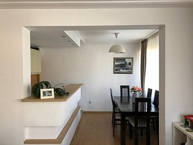 Casa de vânzare 5 camere, în Floreşti