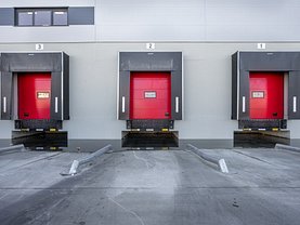 Închiriere spaţiu industrial