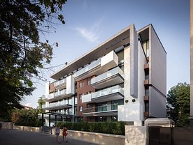 Apartament de închiriat 4 camere, în Bucuresti, zona Aviatorilor