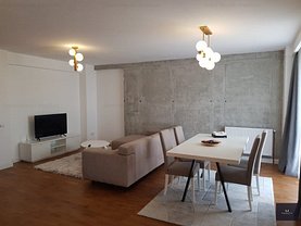 Apartament de vânzare 3 camere, în Bucureşti, zona Aviaţiei