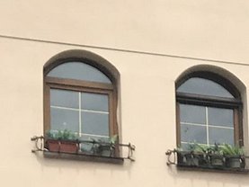 Casa de închiriat 3 camere, în Bucureşti, zona 1 Mai