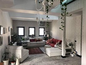 Casa de vânzare 9 camere, în Bucureşti, zona Centrul Istoric