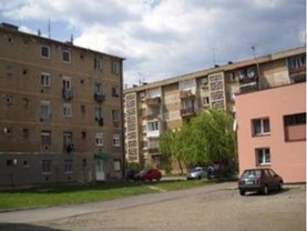 Apartament de vânzare 2 camere în Carei