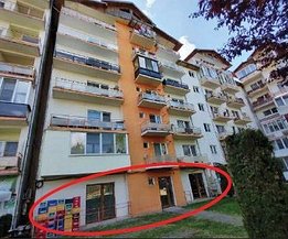 Apartament de vânzare 3 camere, în Bistriţa, zona Sud