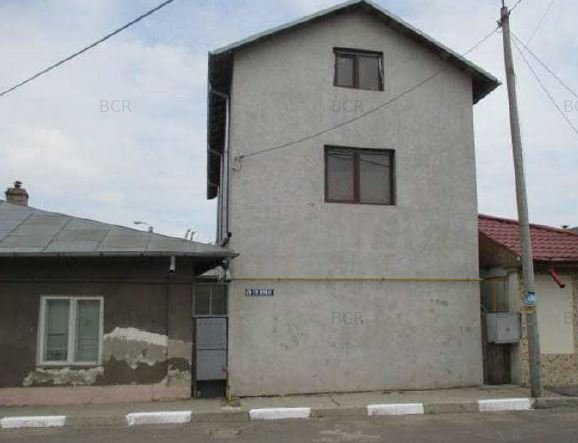 Casa de vânzare 4 camere