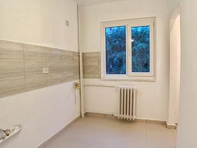 Apartament de vânzare 2 camere, în Bucuresti, zona Titan