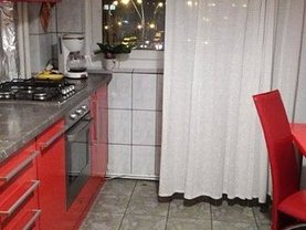 Apartament de vânzare 3 camere, în Bucureşti, zona Titan