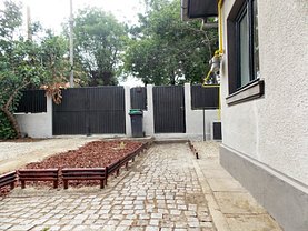 Casa de vânzare 3 camere, în Bucureşti, zona Bucureştii Noi