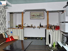 Apartament de vânzare 4 camere în Botosani, Nord-Vest