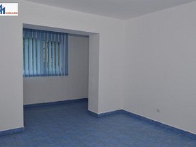 Apartament de vânzare 3 camere în Botosani, Central