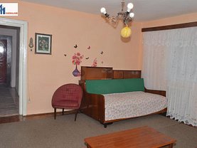 Apartament de închiriat 2 camere, în Botosani, zona Central