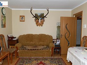 Apartament de vânzare 4 camere, în Botosani, zona Nord-Est