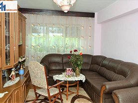 Apartament de vânzare 4 camere, în Botoşani, zona Ultracentral