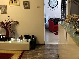 Apartament de vânzare 4 camere, în Bucuresti, zona Mihai Bravu