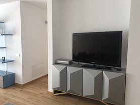 Apartament de închiriat 3 camere, în Bucuresti, zona Unirii