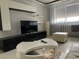 Apartament de închiriat 3 camere, în Bucureşti, zona Unirii