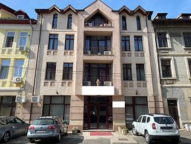 Casa de vânzare 20 camere, în Bucureşti, zona Unirii
