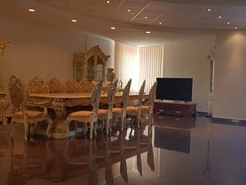 Casa de închiriat 8 camere, în Timisoara, zona Lipovei