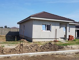 Casa de vânzare 4 camere, în Mosnita Noua