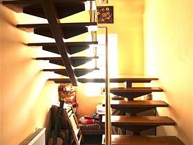 Casa de închiriat 5 camere, în Timişoara, zona Complex Studenţesc