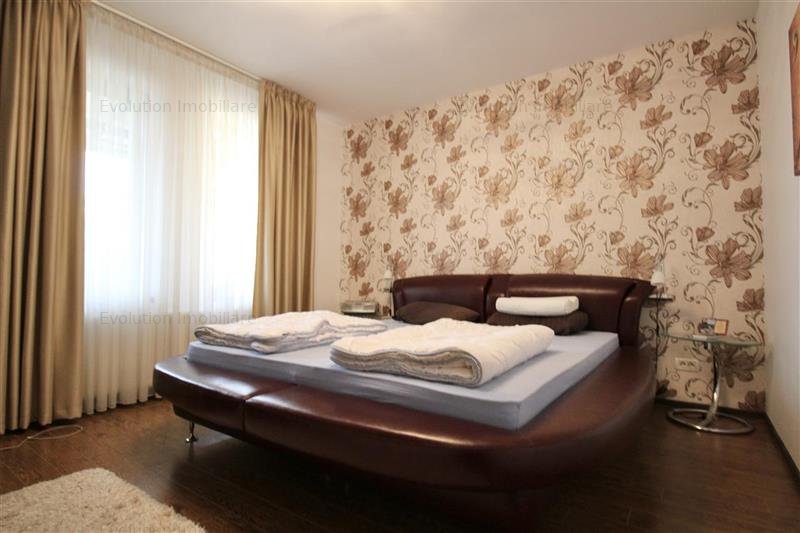 Casă individuală, stil mediteranian, 3 dormitoare, Garaj, Zona Mircea - imaginea 11