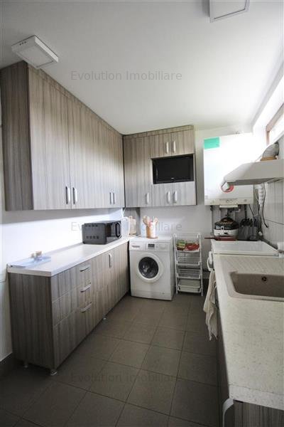 Casă individuală, stil mediteranian, 3 dormitoare, Garaj, Zona Mircea - imaginea 19