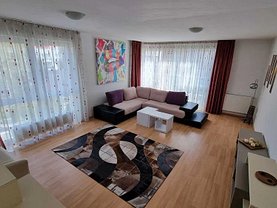 Apartament de vânzare 2 camere, în Braşov, zona Avantgarden