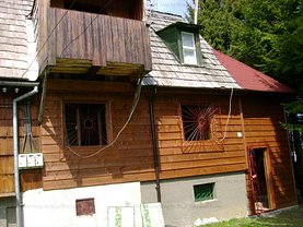 Casa 4 camere în Muntele Baisorii