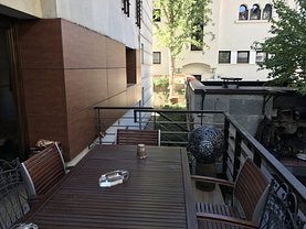 Casa de închiriat 7 camere, în Bucuresti, zona Kiseleff