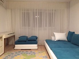 Apartament de închiriat 3 camere, în Bucuresti, zona P-ta Unirii