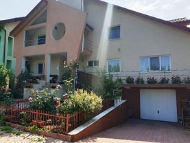 Casa de vânzare 6 camere, în Iaşi, zona Bucium