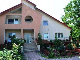 Casa de vânzare 6 camere, în Iaşi, zona Bucium