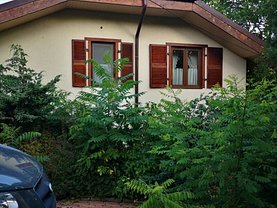 Casa de vânzare 4 camere, în Slanic, zona Central