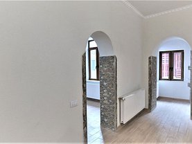 Casa de închiriat 6 camere, în Cluj-Napoca, zona Ultracentral