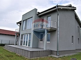 Casa de vânzare 5 camere, în Sanmartin