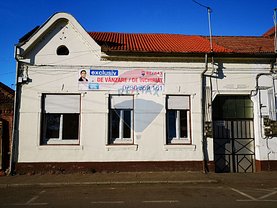 Vânzare spaţiu comercial