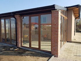 Casa de vânzare 6 camere, în Lanurile