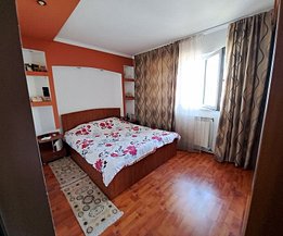 Apartament de vânzare 2 camere, în Targoviste, zona Micro 11