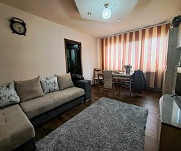 Apartament de vânzare 2 camere, în Târgovişte, zona Micro 6