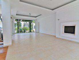 Casa de închiriat 7 camere, în Bucureşti, zona Iancu Nicolae
