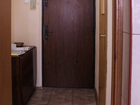 Apartament de vânzare 3 camere, în Bucuresti, zona Militari