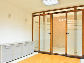 Apartament de vânzare 3 camere, în Bucuresti, zona P-ta Unirii
