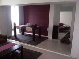 Apartament de vânzare 2 camere, în Bucuresti, zona Berceni
