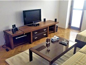Apartament de vânzare 3 camere, în Bucuresti, zona Dorobanti