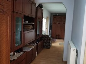 Casa de vânzare 3 camere, în Gălbinaşi