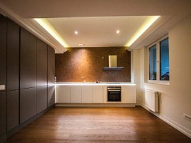 Casa de vânzare 5 camere, în Voluntari