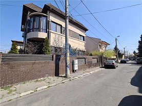 Casa de vânzare 6 camere, în Ploieşti, zona Gheorghe Doja