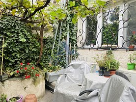 Casa de închiriat 3 camere, în Bucureşti, zona Moşilor
