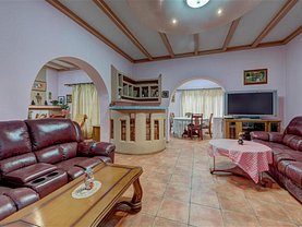 Casa de vânzare 8 camere, în Bucureşti, zona Berceni