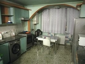 Apartament de închiriat 2 camere, în Cluj-Napoca, zona Manastur